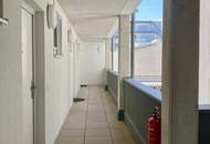 MODERNE 3 Zimmer mit BALKON und GARAGE - neuwertig