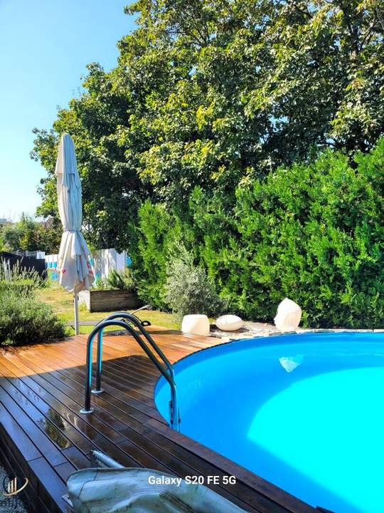 "Willkommen in Ihrem Einfamilienhaus mit Pool im 3. Bezirk"