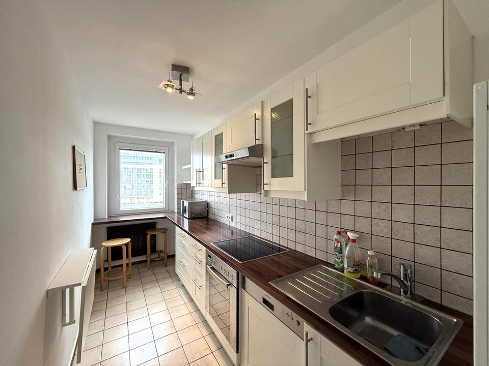 Sofort bezugsbereit, 3 Zimmer in sehr gutem Zustand ! // Ready for immediate occupancy, 3 rooms in very good condition ! //