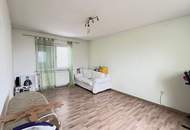 Zwei Wohnhäuser auf einem großzügigen Grundstück mit viel Potenzial in sehr ruhiger Lage!