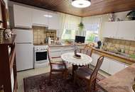 Gepflegter Bungalow mit Garage und zweiter Wohneinheit