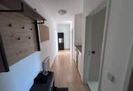 Gepflegte Dachgeschosswohnung in Schrick – Wohnkomfort mit Balkon, Keller und Parkplatz