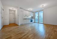 Schöne 2- Zimmerwohnung im 4.OG- Hofruhelage