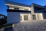 Luxus Doppelhaus mit Pool und Klimaanlage !