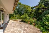 Einfamilienhaus mit traumhaften hellen Wohnbereichen, Blick ins Grüne und in absoluter Ruhelage