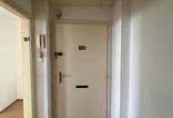 Wohnen mit Blick ins Grüne , 2-Zimmer Wohnung in EG mit Garten Nutzung, 1130 Wien, nähe U4.