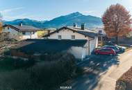 Zwei Wohneinheiten, ein Ausblick – Zweifamilienhaus mit Bergpanorama