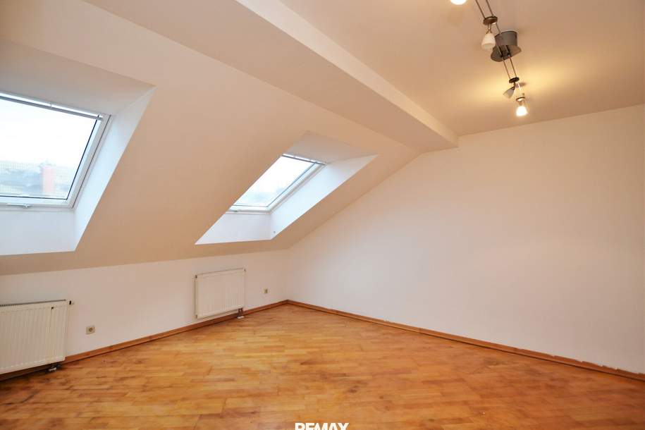 Attraktive Dachgeschoßwohnung – hervorragend angebunden, Wohnung-kauf, 195.000,€, 1140 Wien 14., Penzing