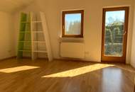 Großzügiges Einfamilienhaus in zentraler und idyllischer Waldrandlage