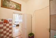 1-Zimmer-Altbau mit Entwicklungspotenzial