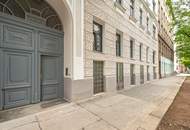 ++NEU++ Sanierungsbedürftige 4-Zimmer Altbauwohnung mit Terrasse in fantastischer Lage!