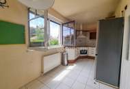 Charmantes Einfamilienhaus mit 8m Pool, 25m² Terrasse und viel Platz