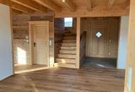 "Ökologisches Holzhaus im Chalet-Stil – Luxus trifft Nachhaltigkeit!"