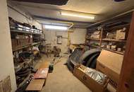 Vielseitiges Gewerbeobjekt - Lagerhaus Areal mit KFZ Werkstatt