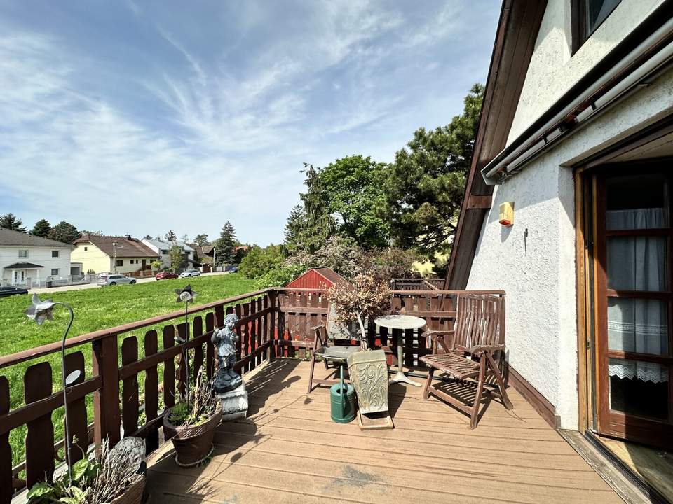 Einfamilienhaus mit viel Freiflächen im ländlichen Stil zur Miete!