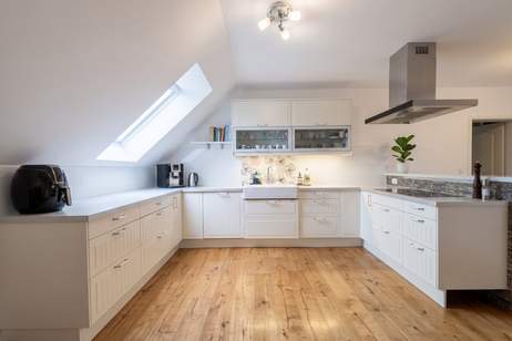 unverbaubarer GRÜNBLICK | Wohnen und Arbeiten unter einem Dach | RUHELAGE und trotzdem gut angebunden an Wien | zwei getrennte Wohneinheiten | große Garagen & Carport, Haus-kauf, 899.000,€, 2534 Baden