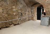 2 Kellerebenen mit insgesamt ca. 195 m² trocken, kein Lokal möglich!