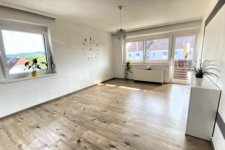 4-Zimmer Mietwohnung mit fast 100 m² und Loggia, Wohnung-miete, 850,00,€, 2624 Neunkirchen