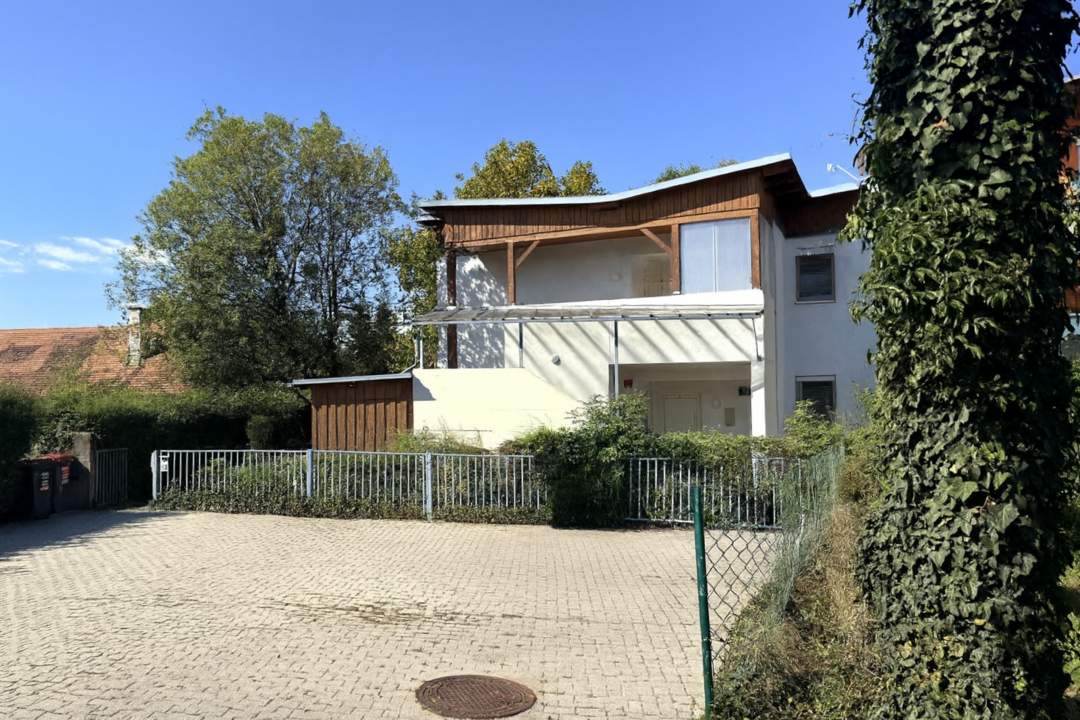 Top Lage! Vermietete Garçonniere im Bezirk Jakomini mit Autoabstellplatz