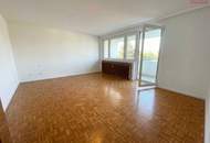 Sehr einladende, großzügige 2-Raum-Wohnung mit Loggia! Im Stadtteil Niedernhart/Spallerhof direkt neben dem Vital- und Einkaufszentrum Muldenstraße!