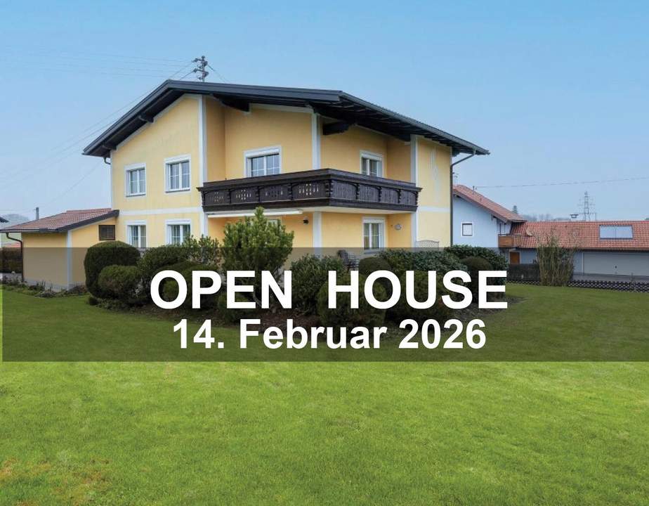 Stilvolles Ein- Zweifamilienhaus mit Doppelgarage und großen Garten