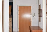 Wunderschöne, sonnige Familienwohnung mit Westterrasse und Garagenplatz