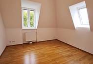 TÜRKENSCHANZPARK, Gregor-Mendel-Straße, 43 m2 Dachgeschoß, 2 Zimmer, Komplettküche, Duschbad, Parketten, Ruhelage