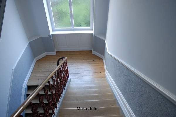 +++ 4-Zimmer-Wohnung mit Loggia +++