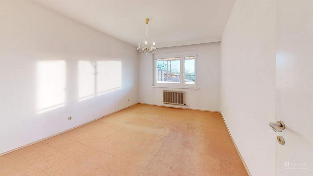 TOP-Lage! Schöne ruhige 4 Zimmer Wohnung mit Garage