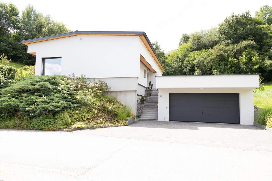 Moderner Bungalow mit hohem Wohnkomfort & Gartenidylle
