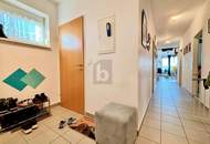 GROßE DACHTERRASSE BARRIEREFREI UND FAMILIENFREUNDLICH