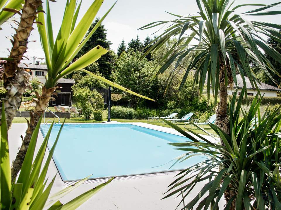 Ruhiges 2-Zimmer-Anleger-Apartment mit Pool