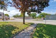 Erstbezug-Doppelhaushälften mit Luxus-Ausstattung und Panoramablick über den Felmeyergarten. Grünruhelage mit sehr guter Infrastruktur in Gehweite