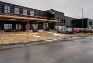 NURNOCH EIN BÜRO FREI!