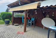 Einfamilienwohnhaus mit Pool