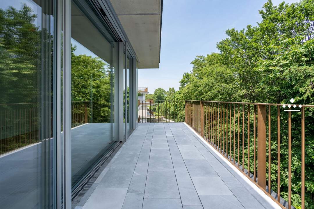CHIPPERFIELD APARTMENTS: Erstbezugsapartment mit Freifläche im Grünen
