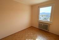 Attraktive Gelegenheit in Top-Lage in Waidmannsdorf: Renovierungsbedürftige 3-Zimmer-Wohnung mit Loggia und Potenzial