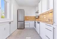 Umfassend modernisierte 2-Zimmer-Wohnung mit Loggia