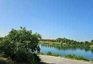 "Luxury Apartment near UNO-City"