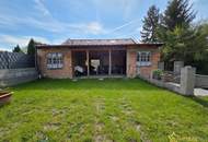 Ihr Traum vom Eigenheim – gestalten Sie selbst! Bungalow-Rohbau mit 485 m² Eigengrund, 2 Terrassen &amp; Carport.