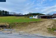 Besonderes Baugrundstück in Uttissenbach bei Zwettl - 4.519 ² Grundstücksfläche im Grünen