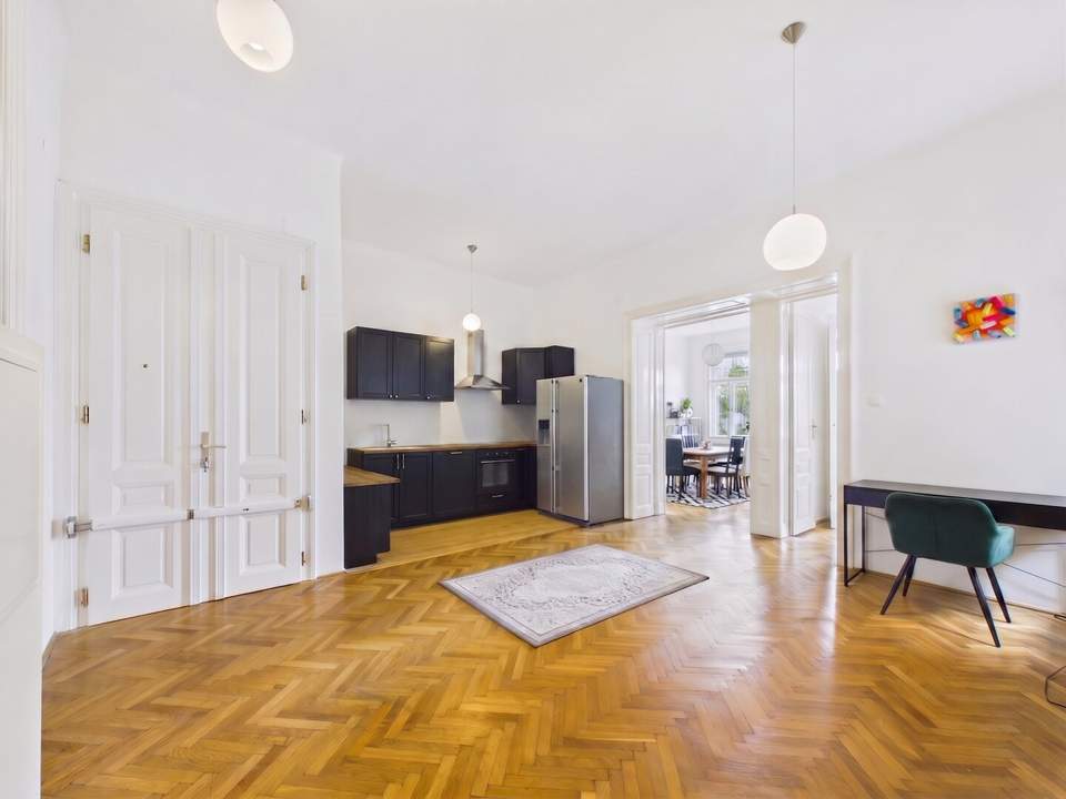 Charmante 3-Zimmer Altbauwohnung mit Balkon im 19. Bezirk