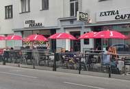 Charmantes Cafe/Bar + Bäckerei + mit großen Schanigarten + 51 m² Wohnung + komplett Küche für Catering + Kühlhaus