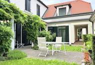 Repräsentative Villa mit Indoorpool