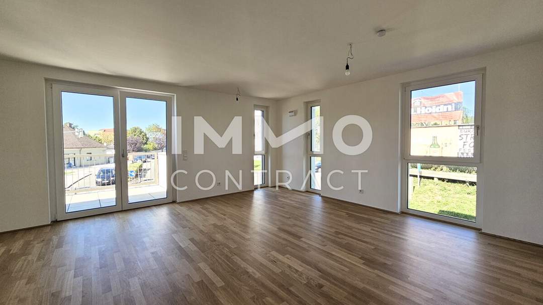 Zentral - modern - hell: Perfekte 2-Zimmer-Wohnung mit Balkon im Erstbezug in grüner Anlage