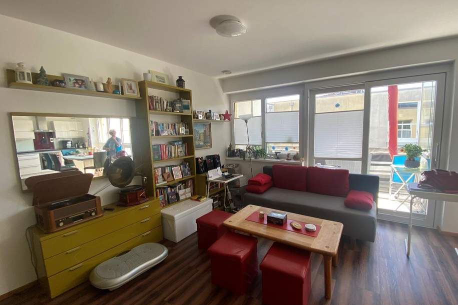 Neuer Preis!!! Tolle helle 2 Zimmer Wohnung mit Loggia und Tiefgaragenparkplatz in Leonding, Wohnung-kauf, 245.000,€, 4060 Linz-Land