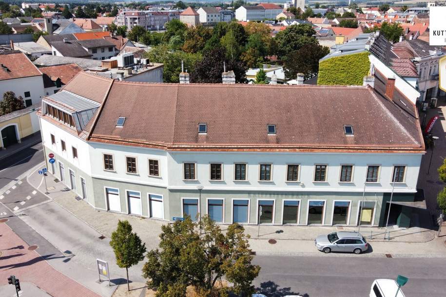 Prominentes Büro- und Geschäftshaus in optimaler Lage direkt an Fußgängerzone in Bruck/Leitha, Gewerbeobjekt-miete, 10,00,€, 2460 Bruck an der Leitha