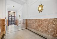 Residieren am Neuen Markt I Dachgeschoss-Maisonette I großzügiger Wohnraum (rund 65m²) I zwei Badezimmer I zwischen Staatsoper und Stephansplatz (U1/U3)