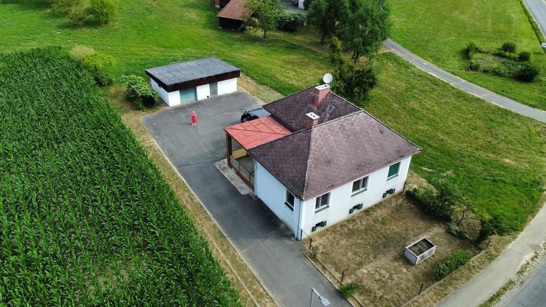 Gepflegter Bungalow auf dem Land mit großzügigem Grundstück