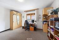 4-Zimmerwohnung mit Gartenanteil, Garage, Keller und Lager!